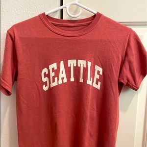 Brandy Melville tshirt